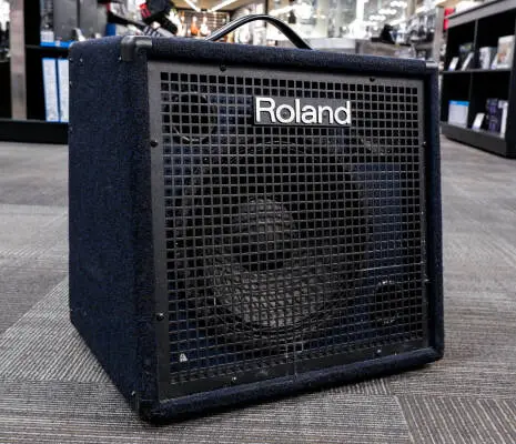 Roland - KC-400 150 Watt Stereo Mixing Keyboard Amp 2